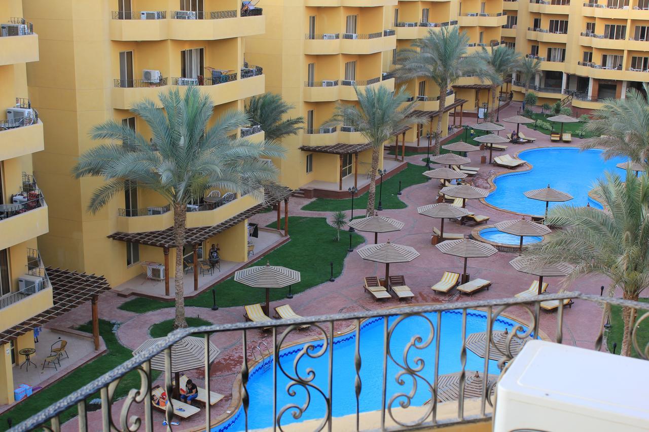 Pool View Apartment At British Resort - Unit 02 후르가다 외부 사진