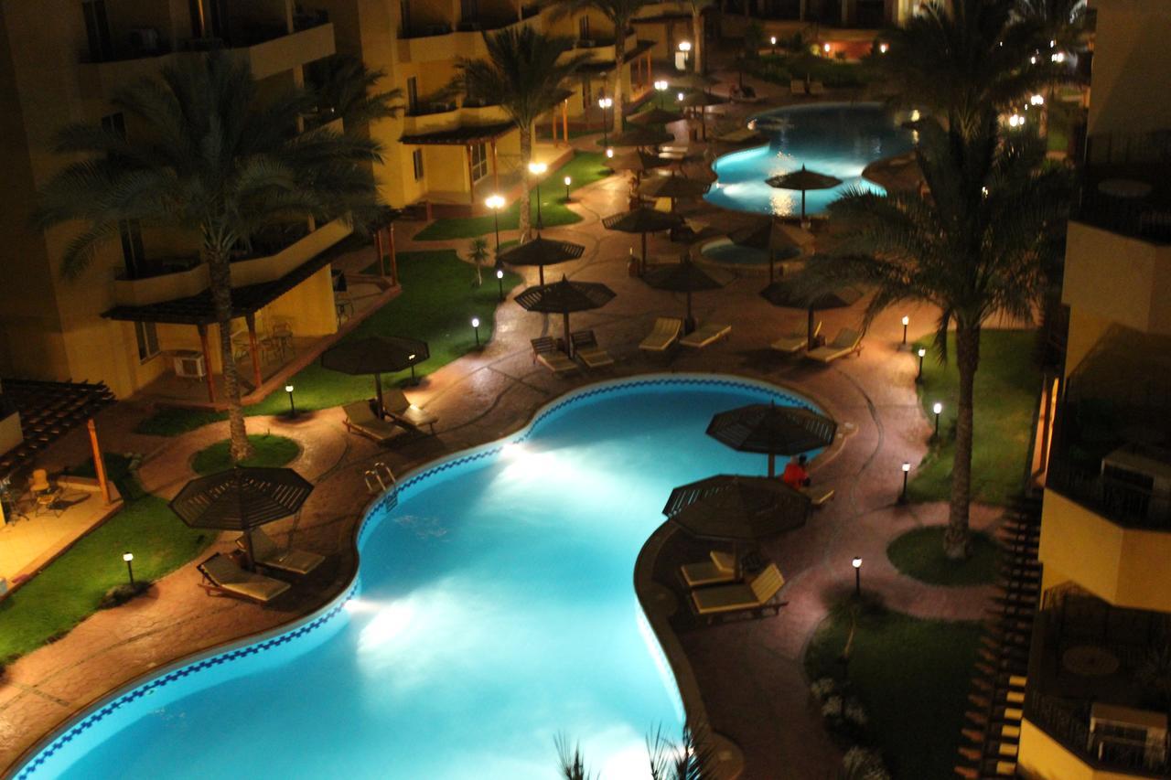 Pool View Apartment At British Resort - Unit 02 후르가다 외부 사진