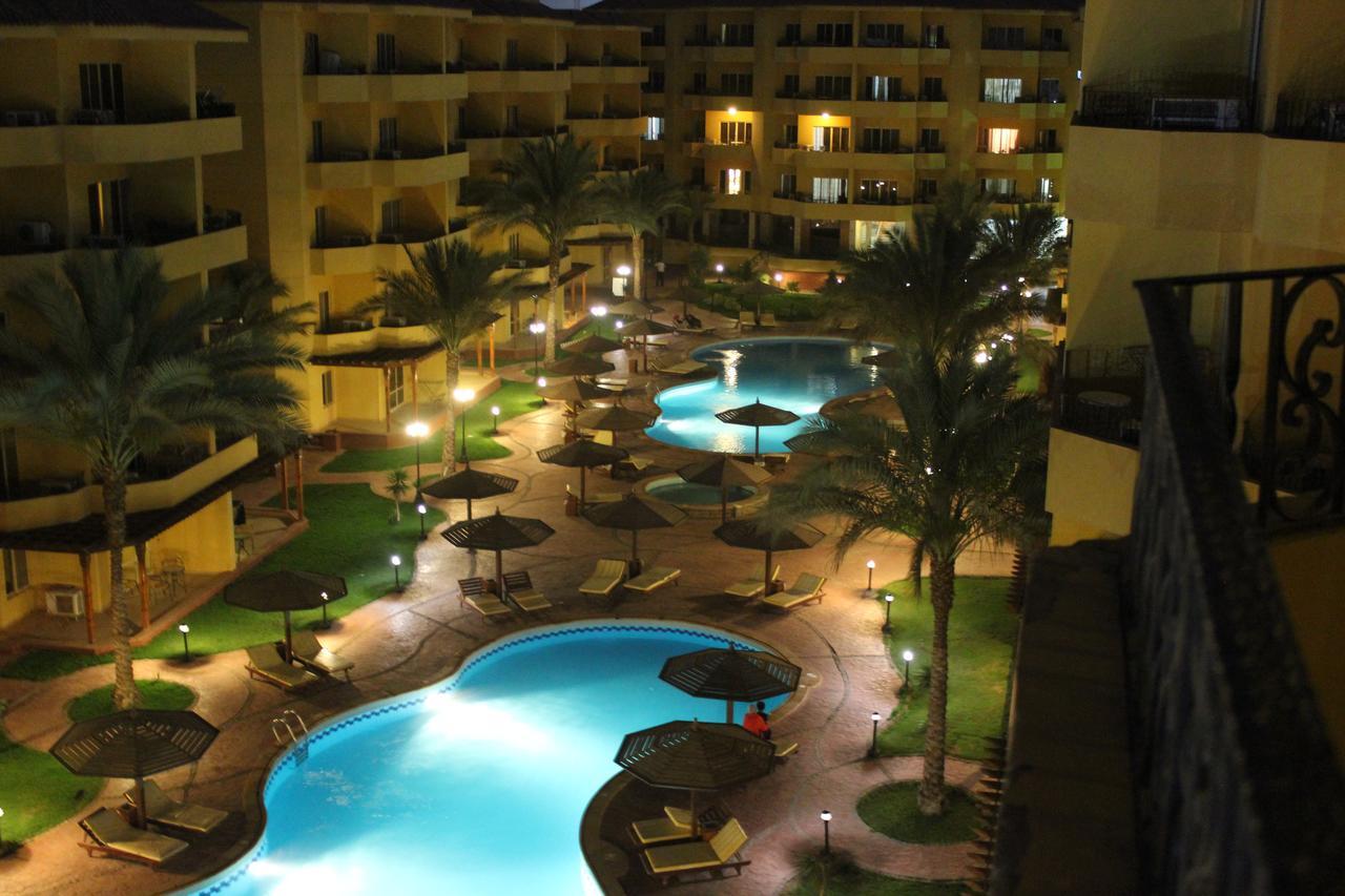 Pool View Apartment At British Resort - Unit 02 후르가다 외부 사진