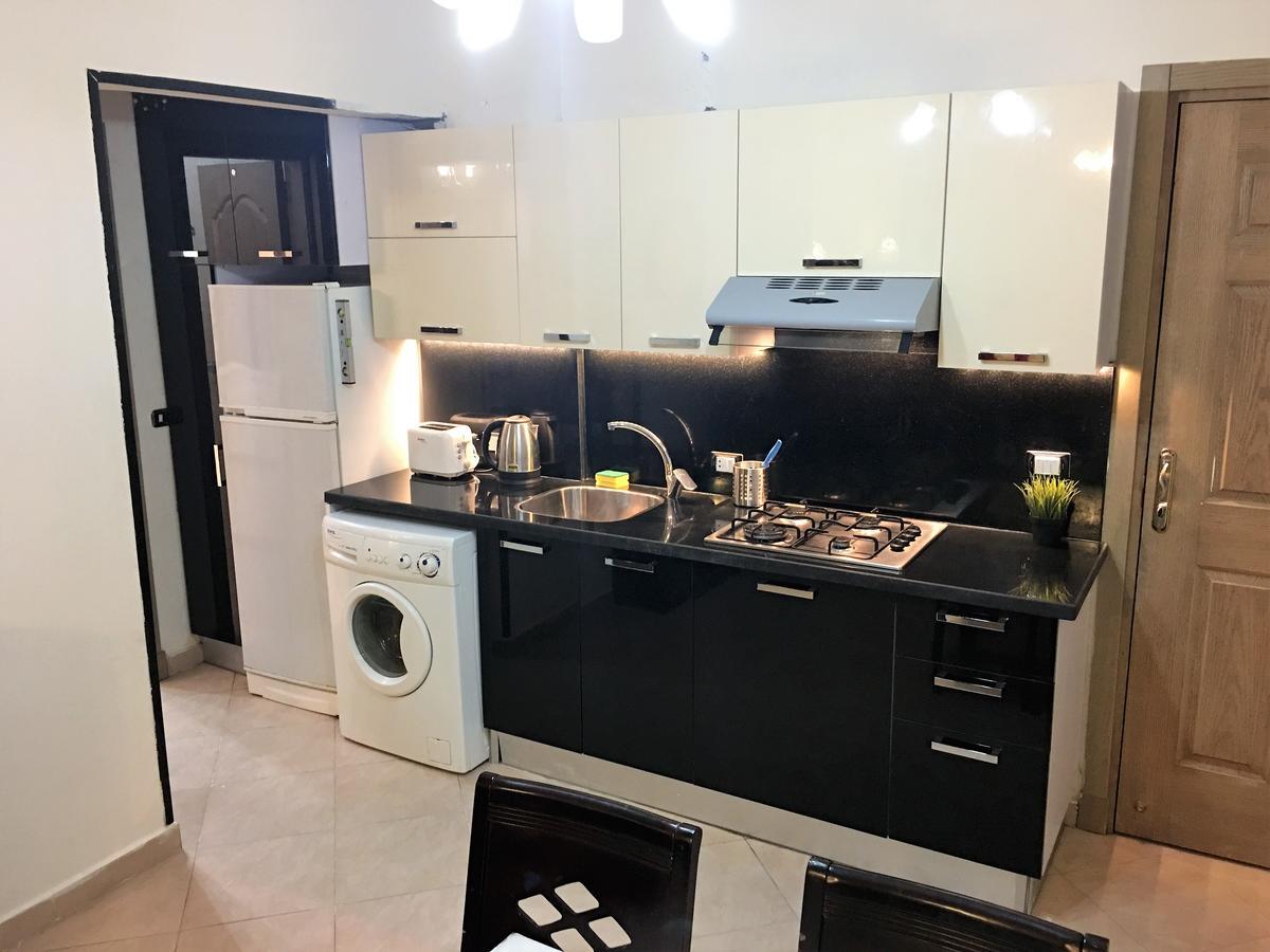 Pool View Apartment At British Resort - Unit 02 후르가다 외부 사진