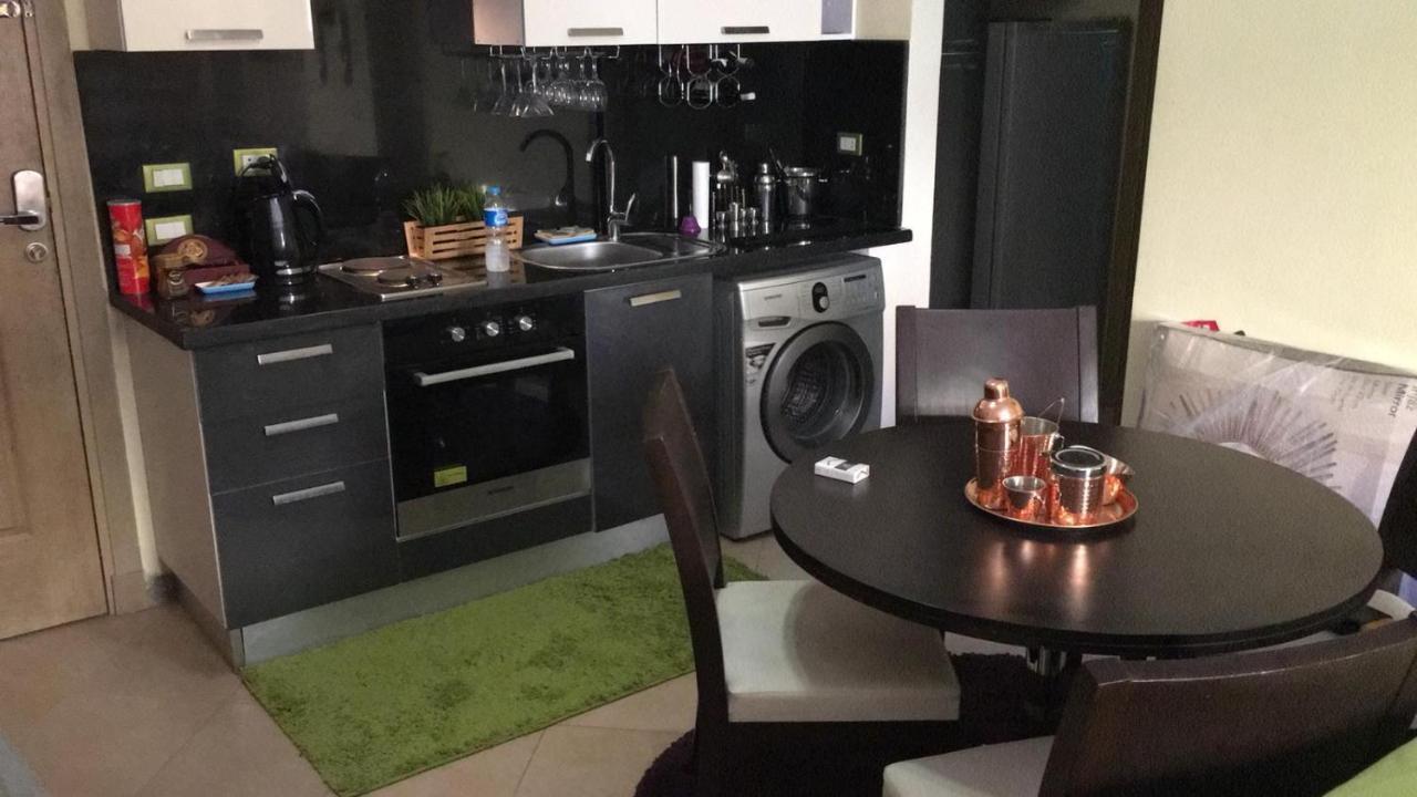 Pool View Apartment At British Resort - Unit 02 후르가다 외부 사진